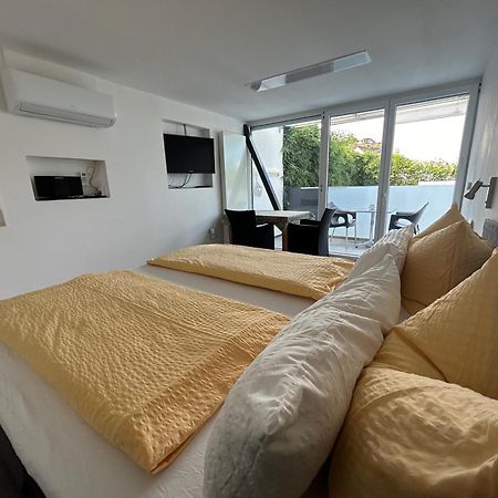 Gaestehaus Sommertal Mit Pool Im Garten, Eigener Parkplatz, 800M Zum Bodensee, 300M Zur Altstadt ميرسبرغ المظهر الخارجي الصورة
