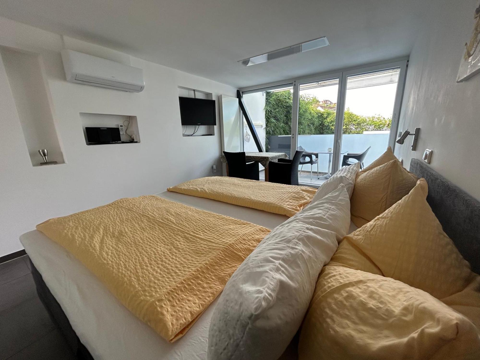 Gaestehaus Sommertal Mit Pool Im Garten, Eigener Parkplatz, 800M Zum Bodensee, 300M Zur Altstadt ميرسبرغ المظهر الخارجي الصورة