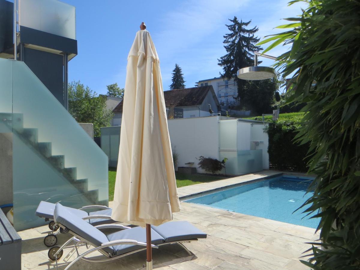 Gaestehaus Sommertal Mit Pool Im Garten, Eigener Parkplatz, 800M Zum Bodensee, 300M Zur Altstadt ميرسبرغ المظهر الخارجي الصورة
